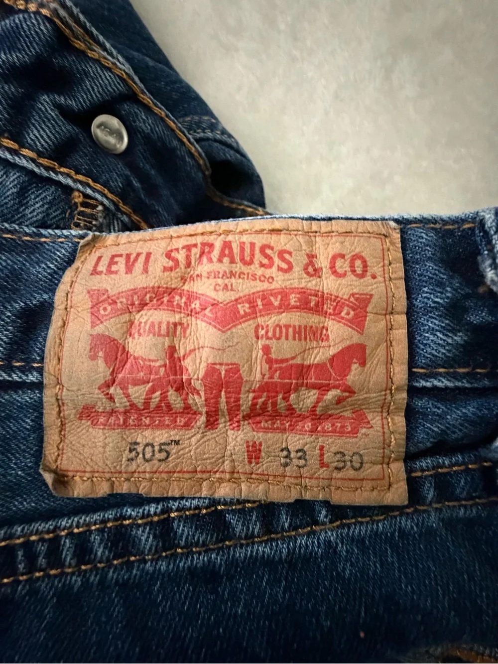 Levi's Men's 505 Relaxed Straight Jeans in Dark Blue, 33x30